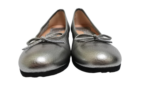 【arui_toe 1701 チタン】リボンモチーフ本革パンプス